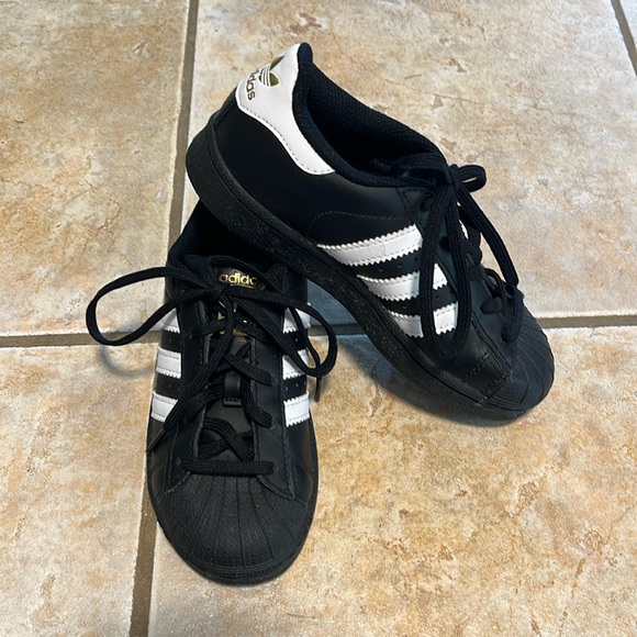 Kids Adidas shoes size 12K - Picture 1 of 4